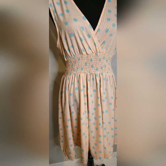 Derek Heart Peach Baby Blue Polka Dots Sleeveless Dress V-Line Neck Large - Picture 4 of 11